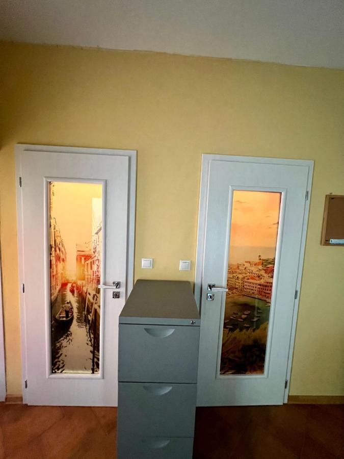 Sunrise Smart Apartment *