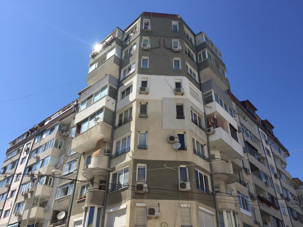 Sunrise Smart Apartment Varna